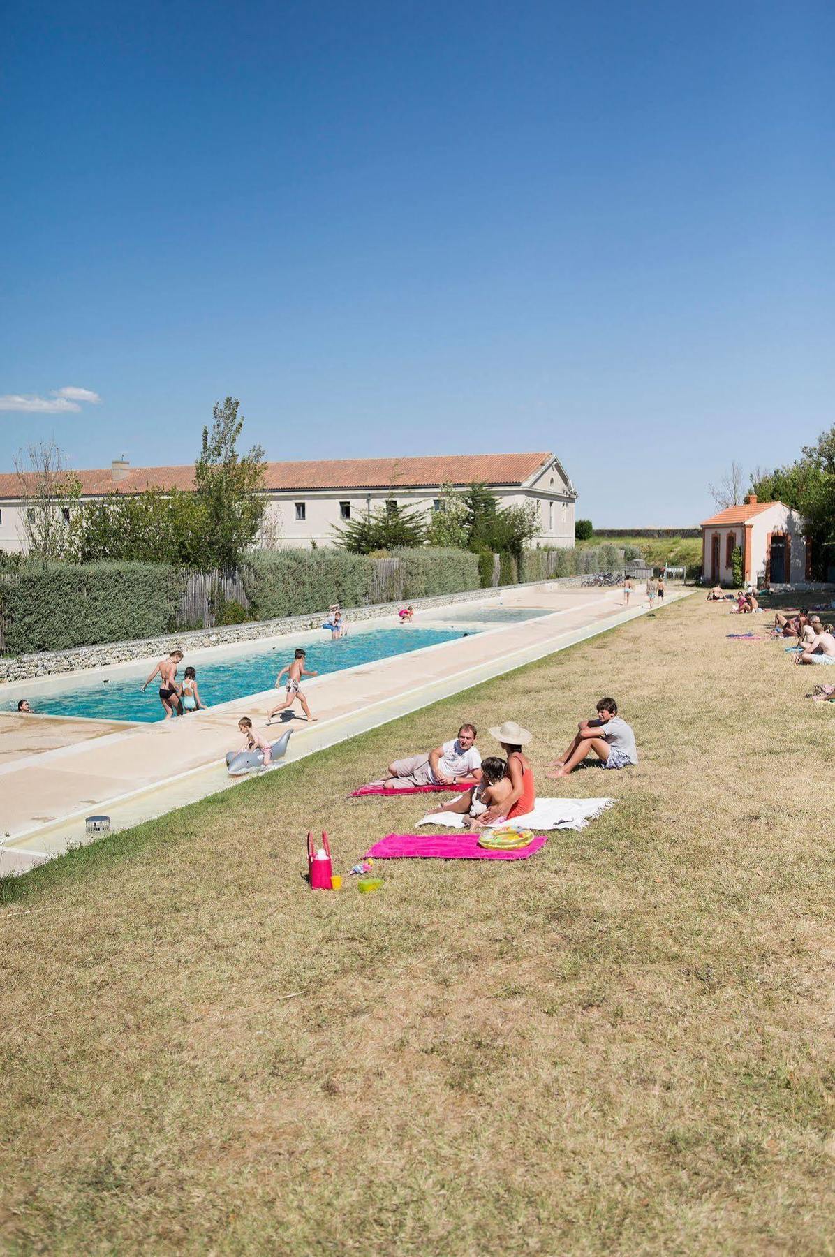 皮埃尔&假期乐堡德拉拉德酒店 Île dʼAix 外观 照片